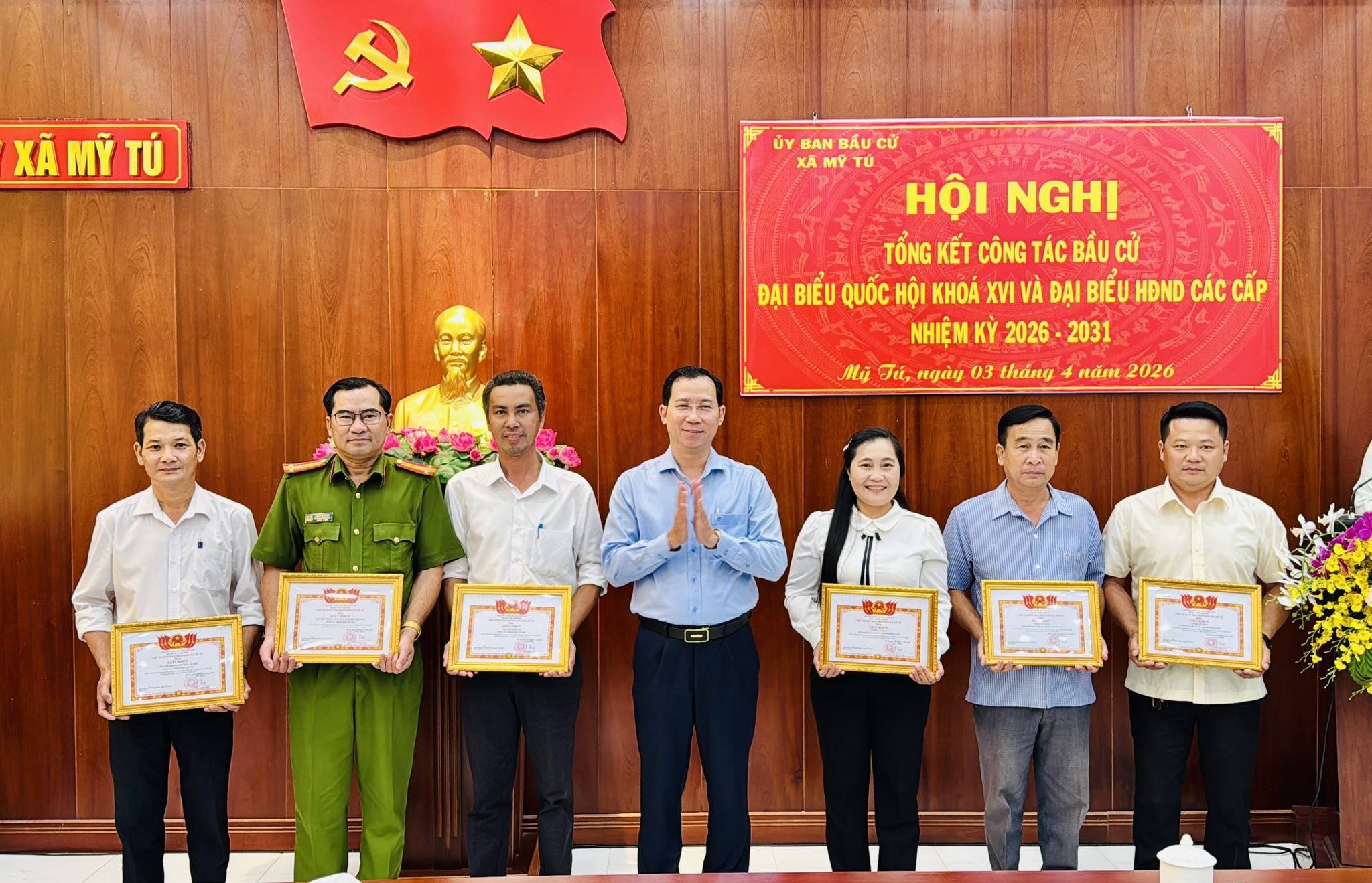 anh tin bai